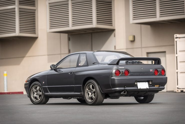 nissan-skyline-gt-r-1