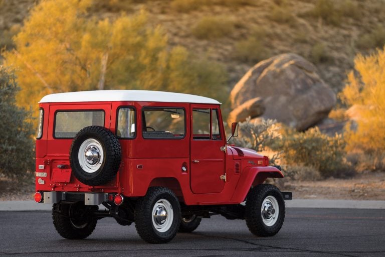 1970 Toyota FJ40 Land Cruiser