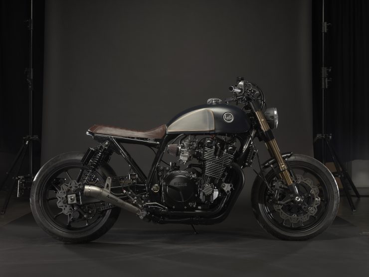 yamaha-xjr-1