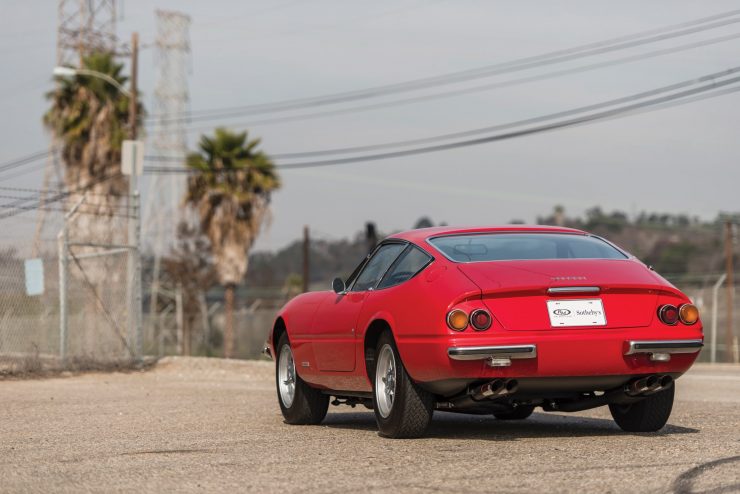 ferrari-365-gtb4-daytona-27