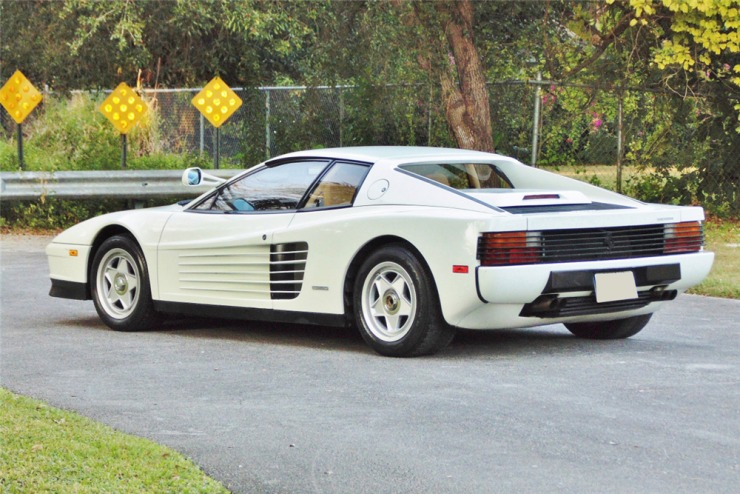 ferrari-testarossa-miami-vice-28