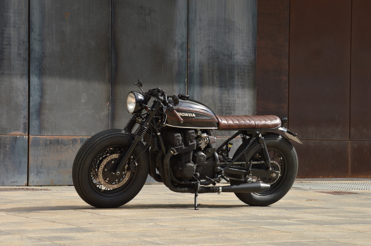 Honda CB750 Brat Style 2