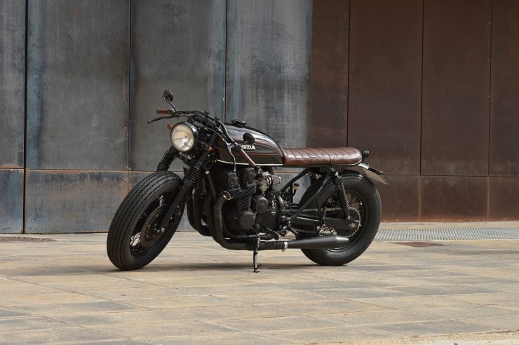 Honda CB750 Brat Style 3