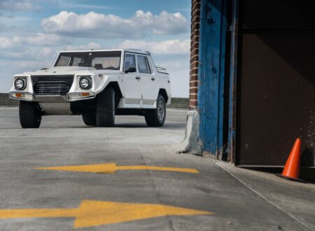 Lamborghini LM 002 Lamborghini LM 002 39 450x330 - Lamborghini LM 002