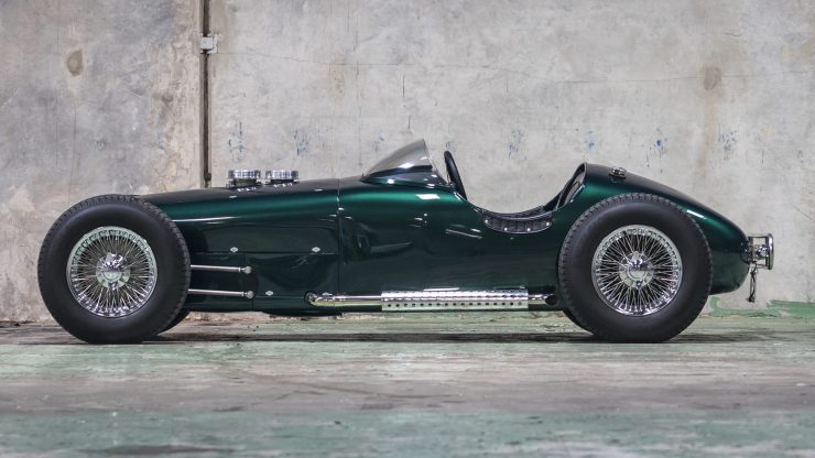 Troy Custom Roadster 1