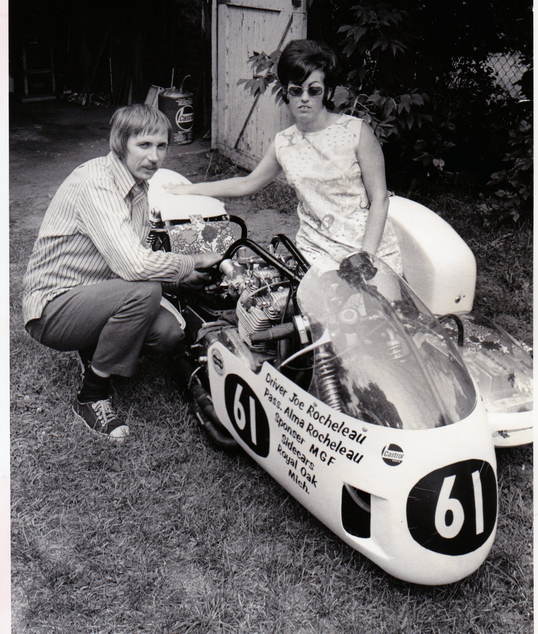 First-American-Couple-To-Race-At-The-Isle-Of-Man-TT-5.jpg