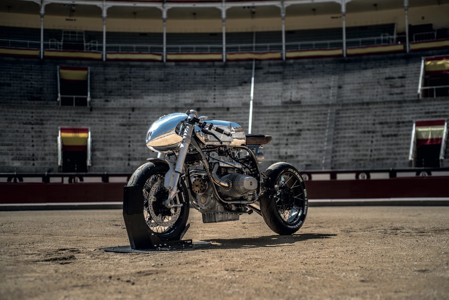 Revival of the Machine BMW R100RS