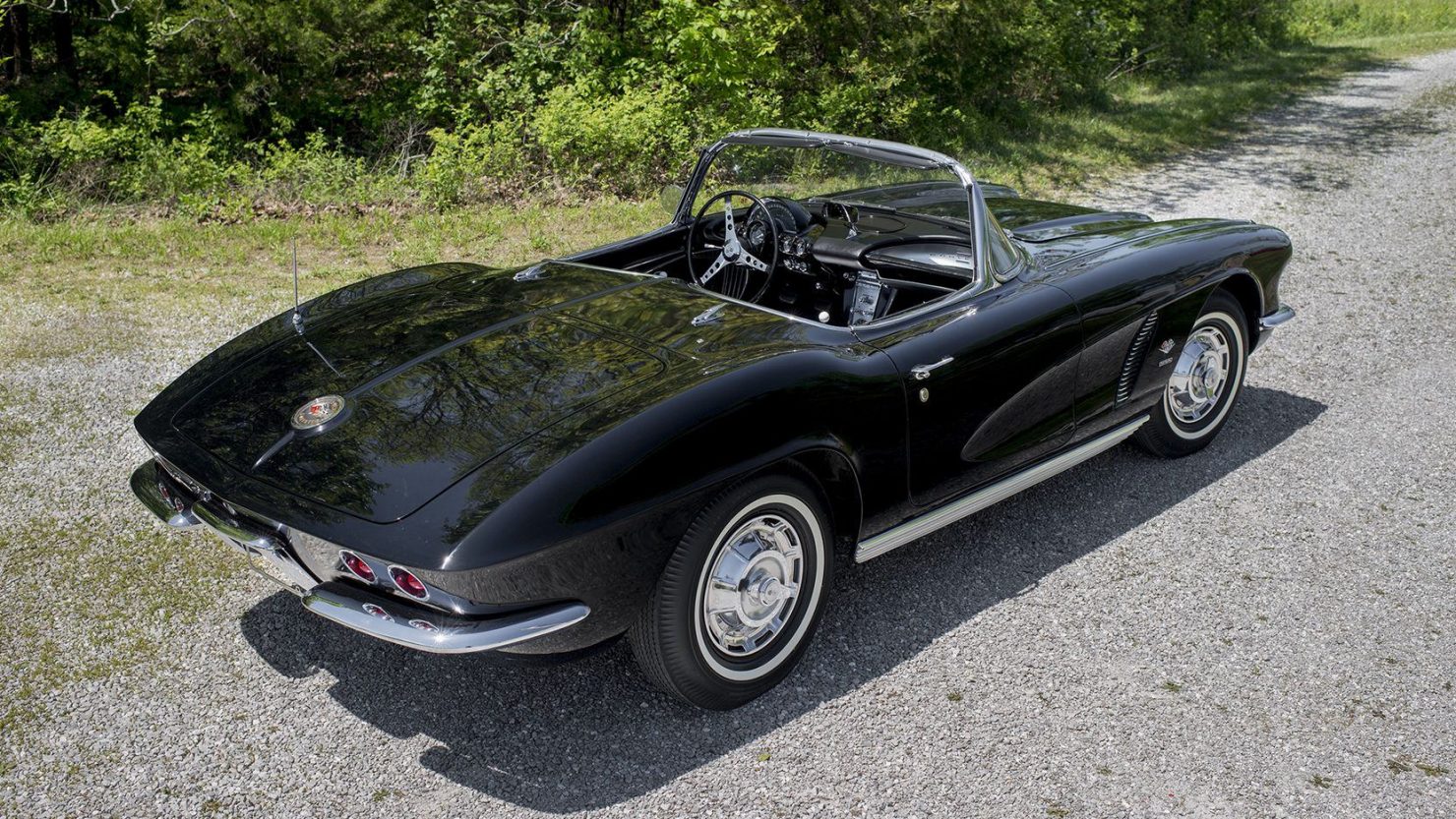 1962 Chevrolet Corvette - 327 Cubic Inch