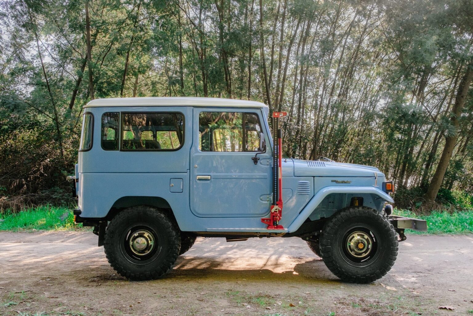 A Retro Mod Toyota Land Cruiser BJ40 By Legacy Overland