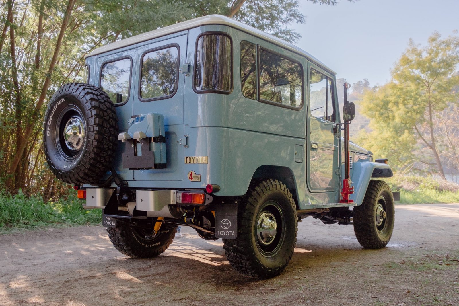 A Retro Mod Toyota Land Cruiser BJ40 By Legacy Overland