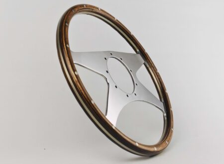 Moto-Lita Eagle 4 Woodrim Steering Wheel Moto Lita Eagle 4 Woodrim Steering Wheel 450x330 - Moto-Lita Eagle 4 Woodrim Steering Wheel