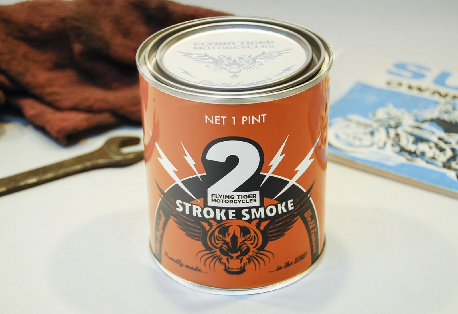 2-Stoke-Smoke-Scented-Candles.jpg