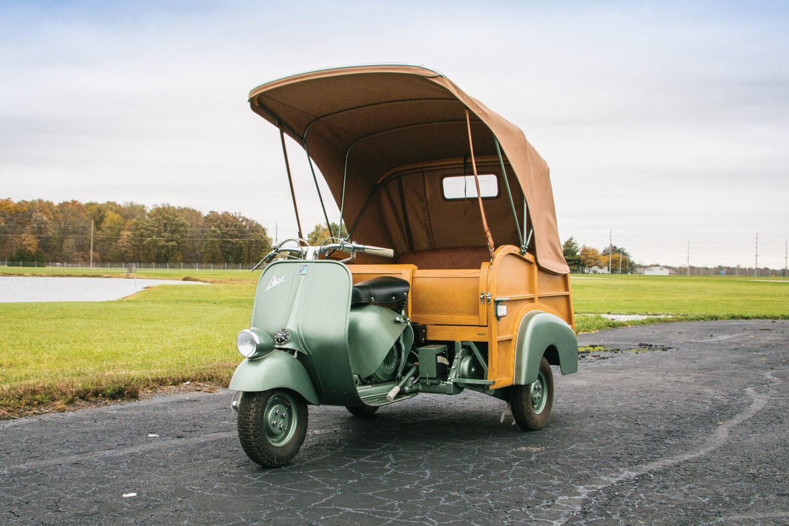 1953 Piaggio Ape