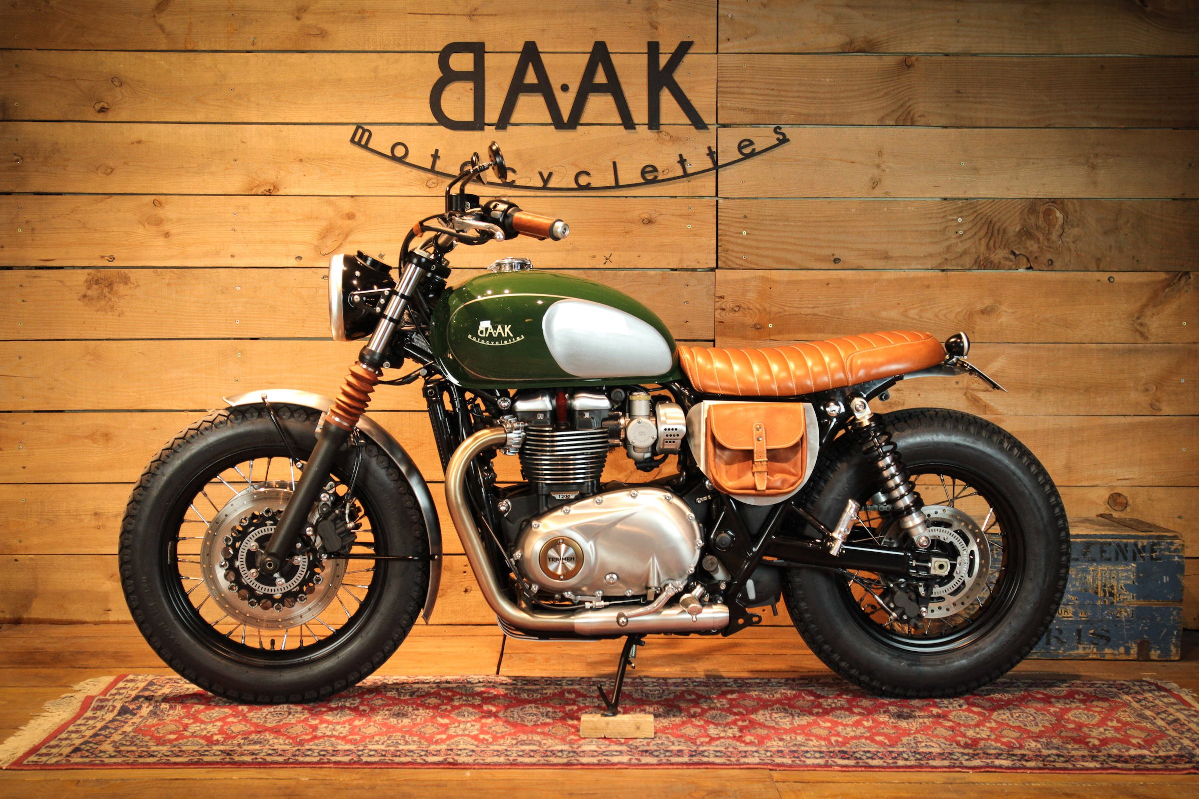 Triumph bonneville best sale t120 custom