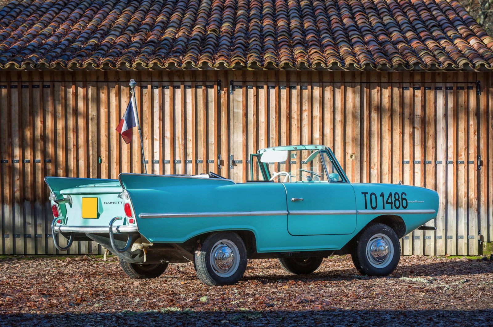 An Amphibious Classic: The 1963 Amphicar 770