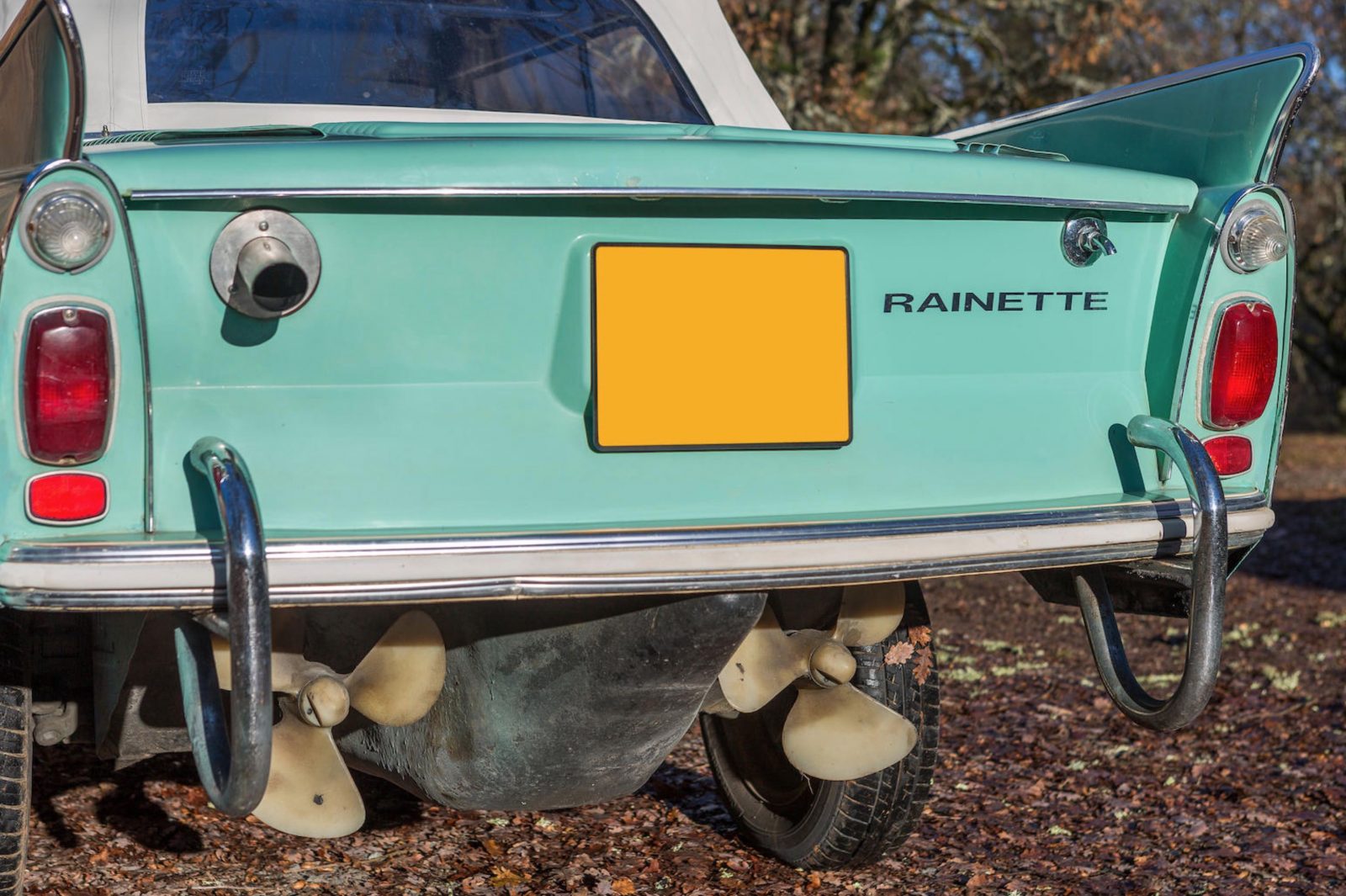 An Amphibious Classic: The 1963 Amphicar 770