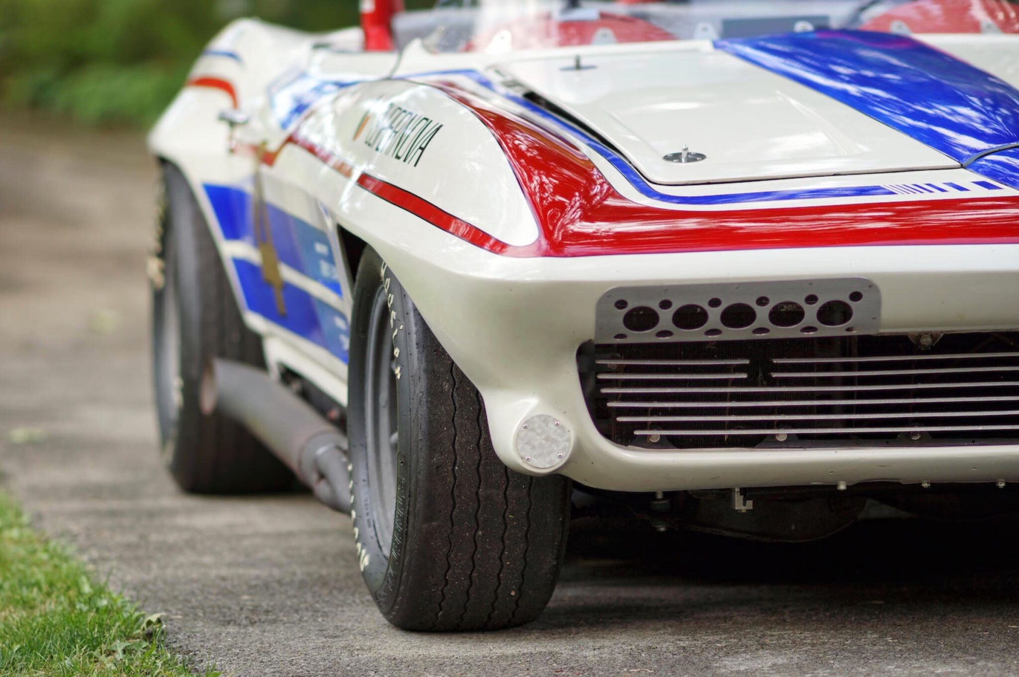 The Supernova Corvette - Bill Jobe's 1964 Chevrolet Corvette Racer