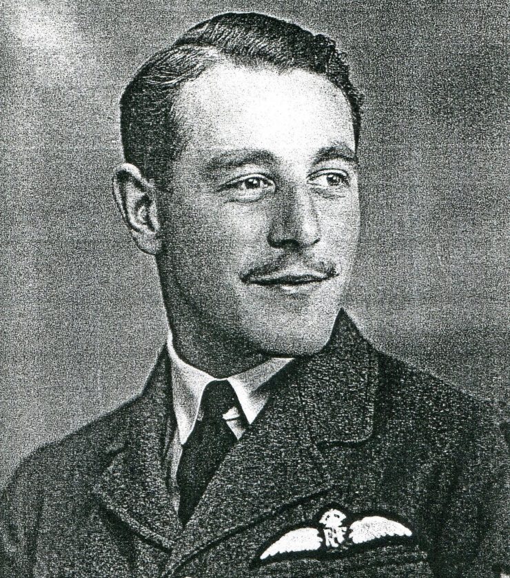 Pilot Freddie Vinyard