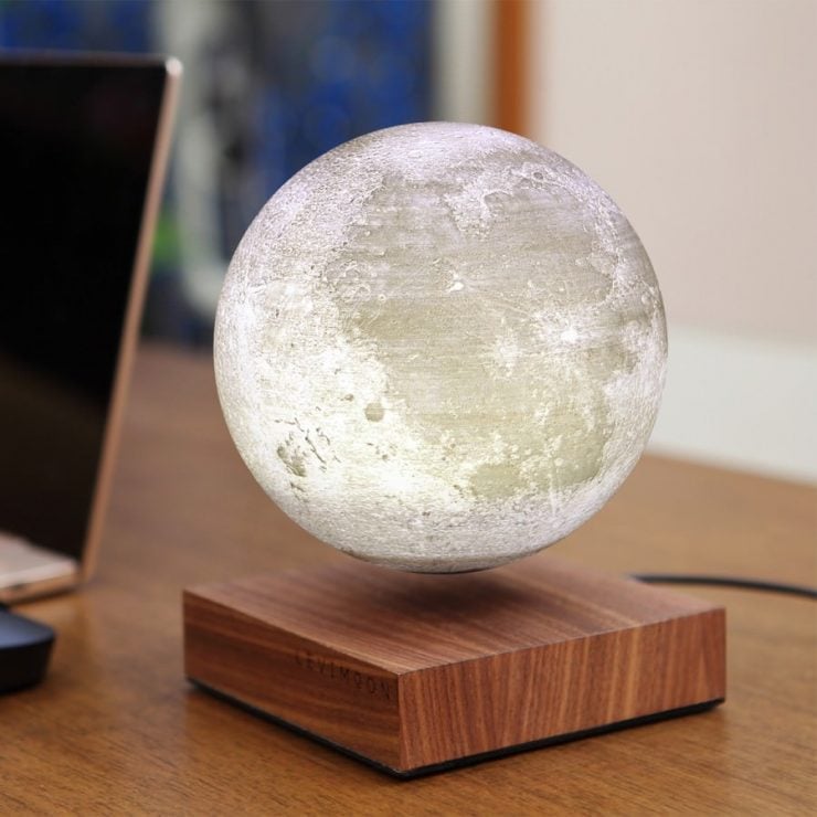 LeviMoon - The World's First Levitating Moon Lamp
