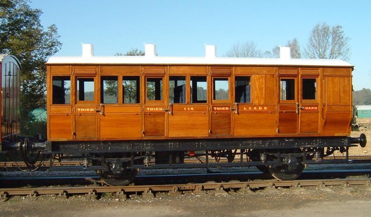 Ferrovia bluebell de carruagem de passageiros da era vitoriana