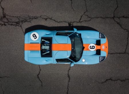 Ford GT Overhead