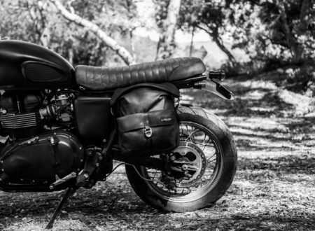 Iron & Resin Moto Pannier Bag Iron & Resin Moto Pannier Bag