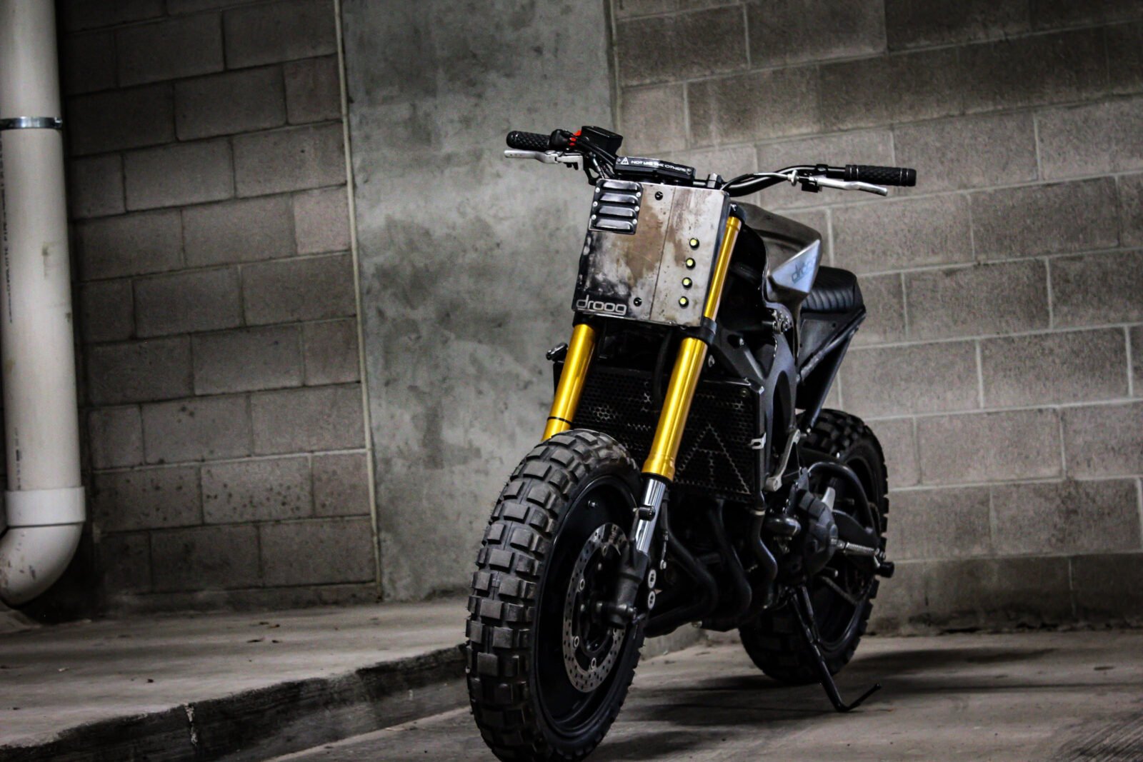 Custom Yamaha FZ-09 Motorcycle