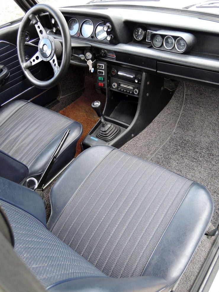 BMW 2002 Tii Interior
