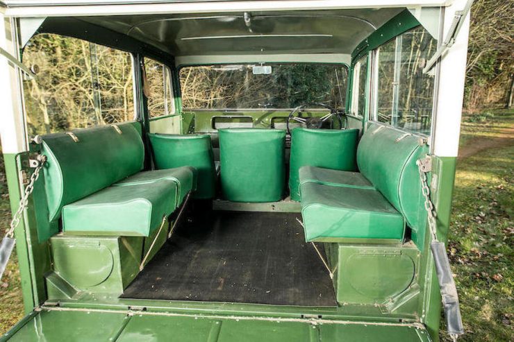 Interior do carro Land Rover Tickford