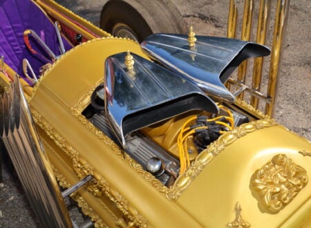 Drag-U-La Munster Drag Car V8 Engine