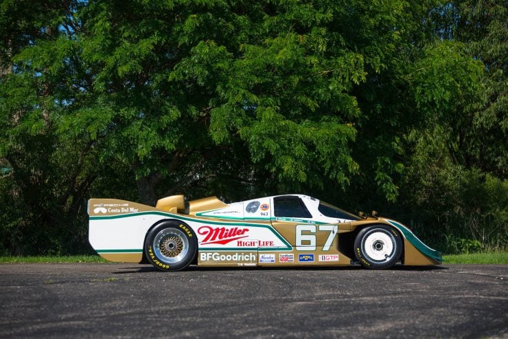 Porsche 962 Right Side