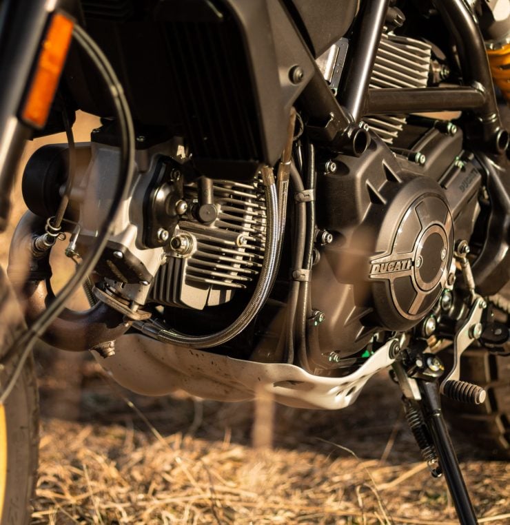 Ducati Scrambler Desert Sled Engine