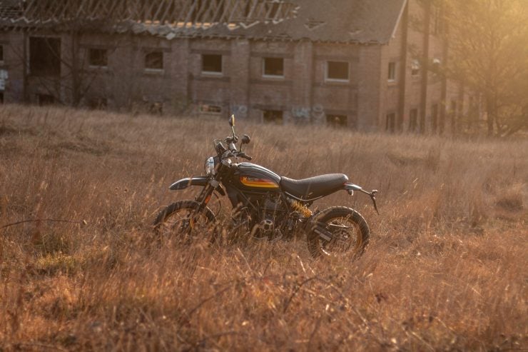 Ducati Scrambler Desert Sled Scene