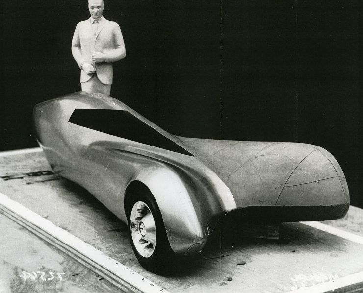 General Motors Three-Wheeler Designed By Peter Maier 5