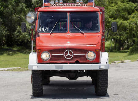 Mercedes-Benz Unimog Front