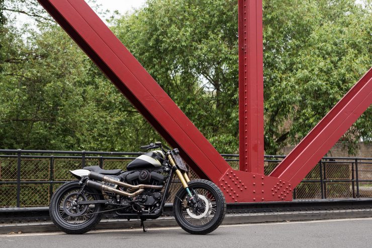 Harley-Davidson Flat Street Tracker 3