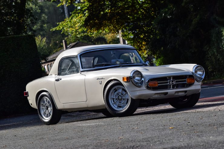 Honda S800 Racing Car Main