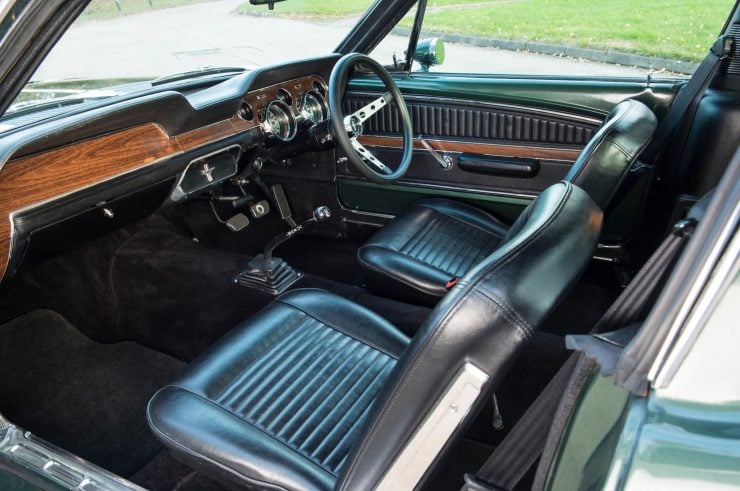 Ford Mustang Bullitt Interior 2