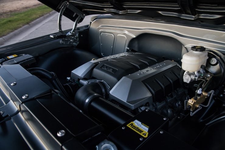 Chevrolet K-5 Blazer Engine
