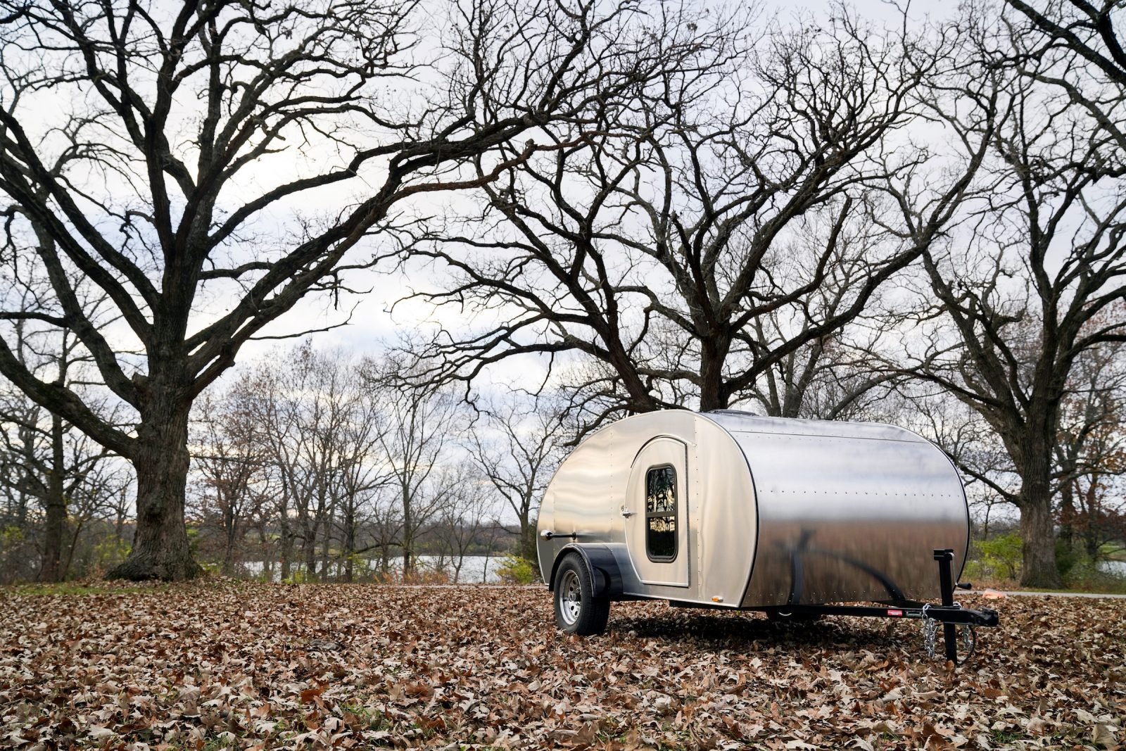 The MONNOM Ghost Teardrop Camper