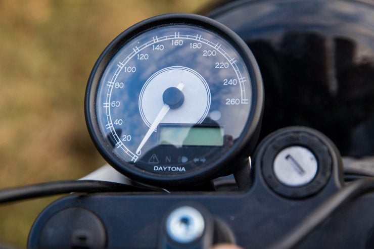 Custom BMW R1100 GS Speedometer