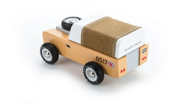 House of Candy Drifter Land Rover Wooden Car 8