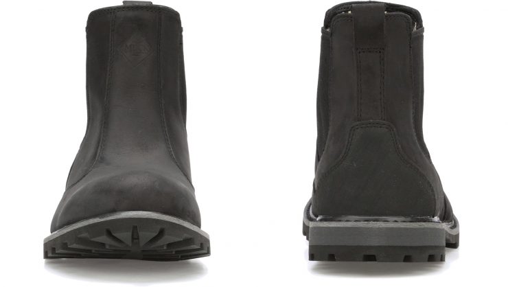 Muck Boot Waterproof Chelsea Front and Back