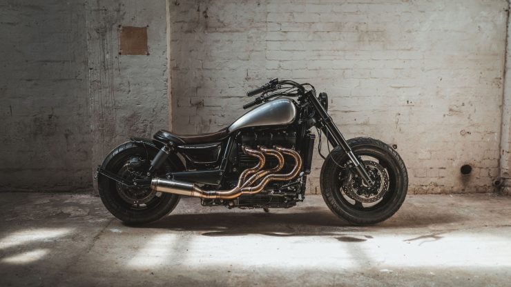 Triumph Rocket III Custom 12