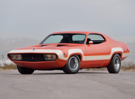 1971 Plymouth Road Runner Rapid Transit Car