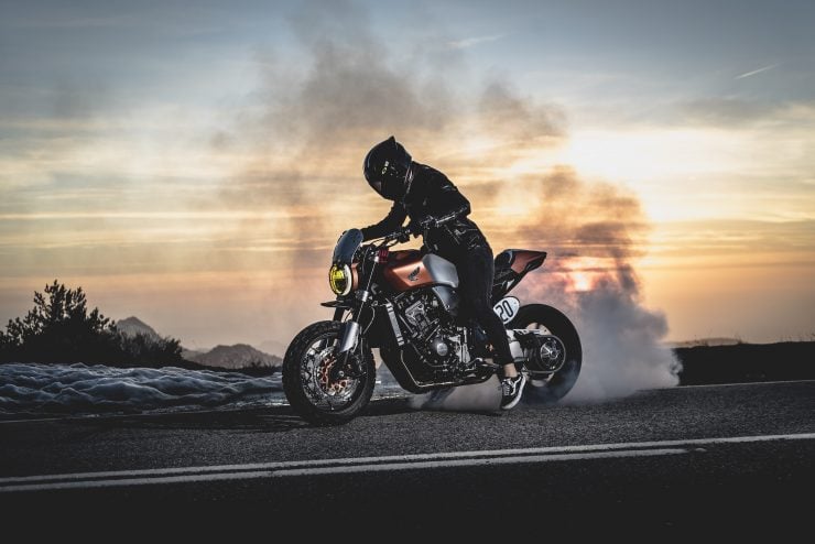 Custom Honda CB1000R Burn Out