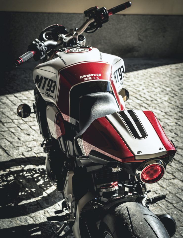 Custom Honda CB1000R Paint