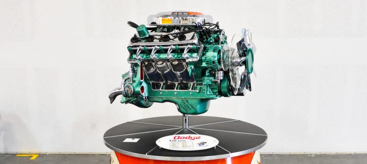 Dodge 426 Hemi V8 Engine 1