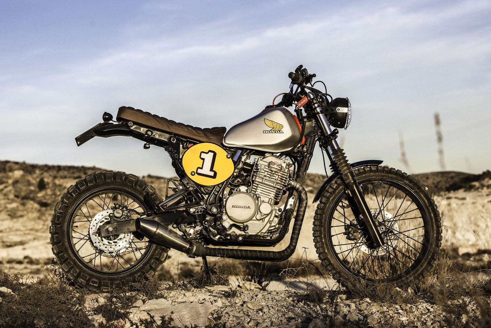 Honda nx 650 dominator