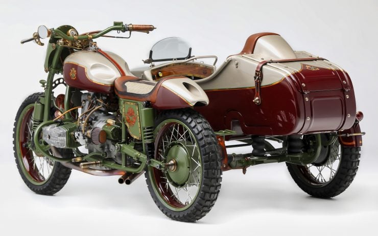 Les plus belles préparations moto - Page 20 Custom-2WD-Ural-Sidecar-Motorcycle-Rear-Side-740x463